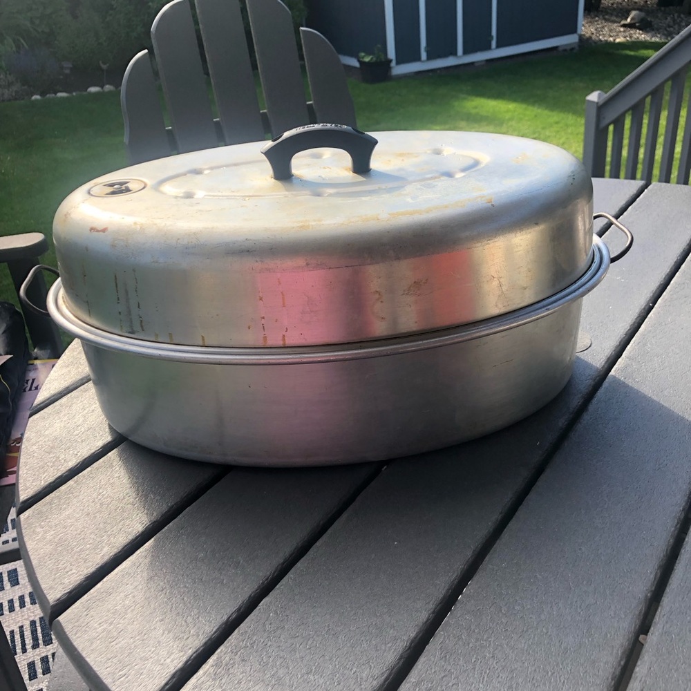 1960’s vintage Wearever aluminum Roaster with Lid - Silver